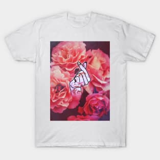 Korean Love Finger Snap - Pink Floral T-Shirt